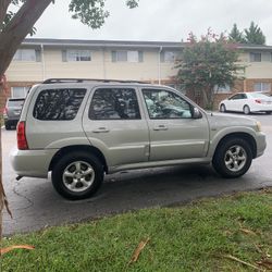 2005 Mazda Tribute