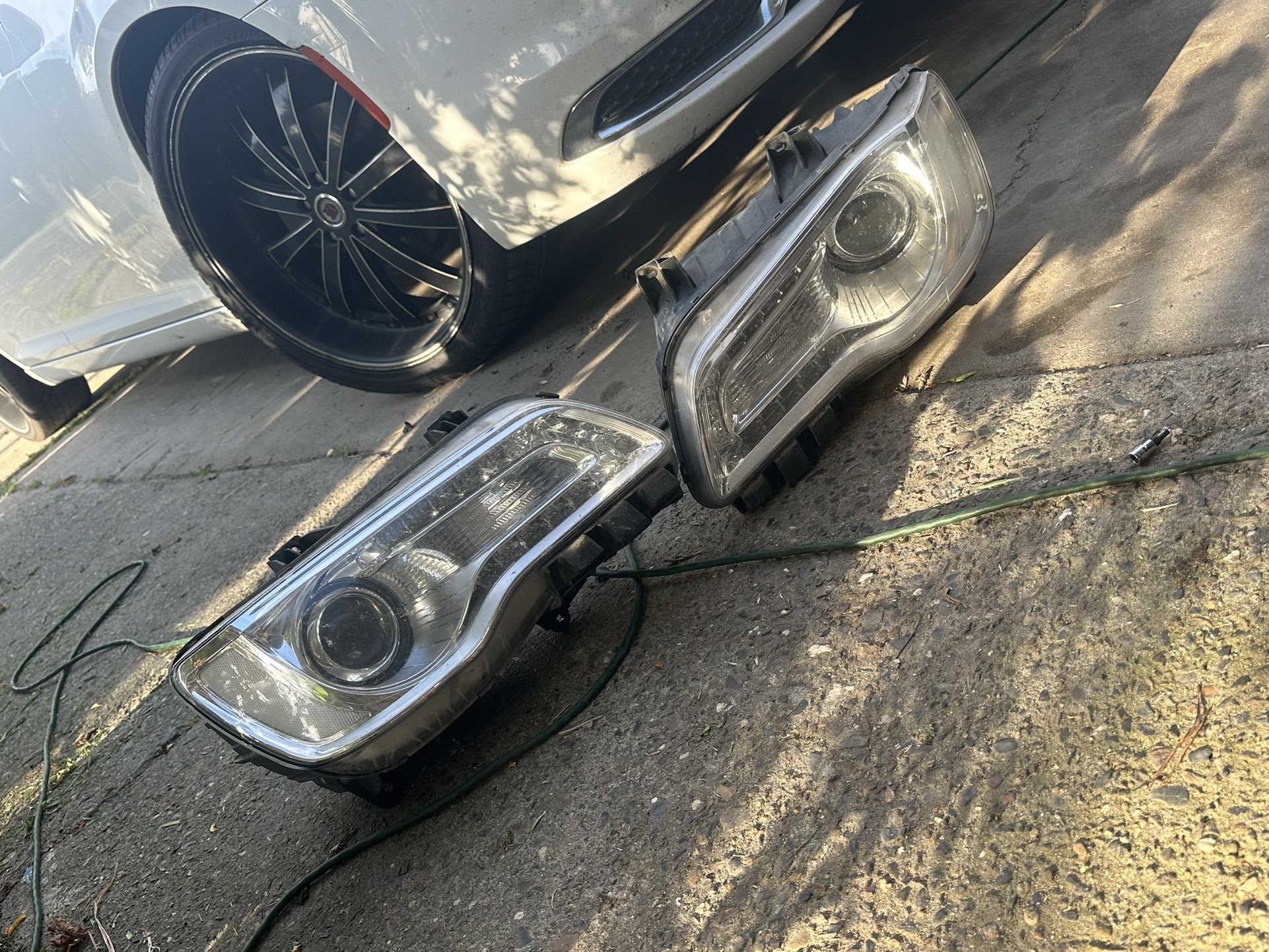 Chrysler 300 Headlights Oem 