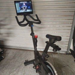 Echelon ex-4s+ spin exercise indooor smart bike with 15" Screen