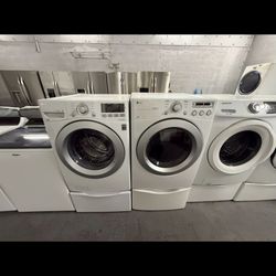 LG Washer And Dryer Set “27 ( Lavadora Y Secadora )