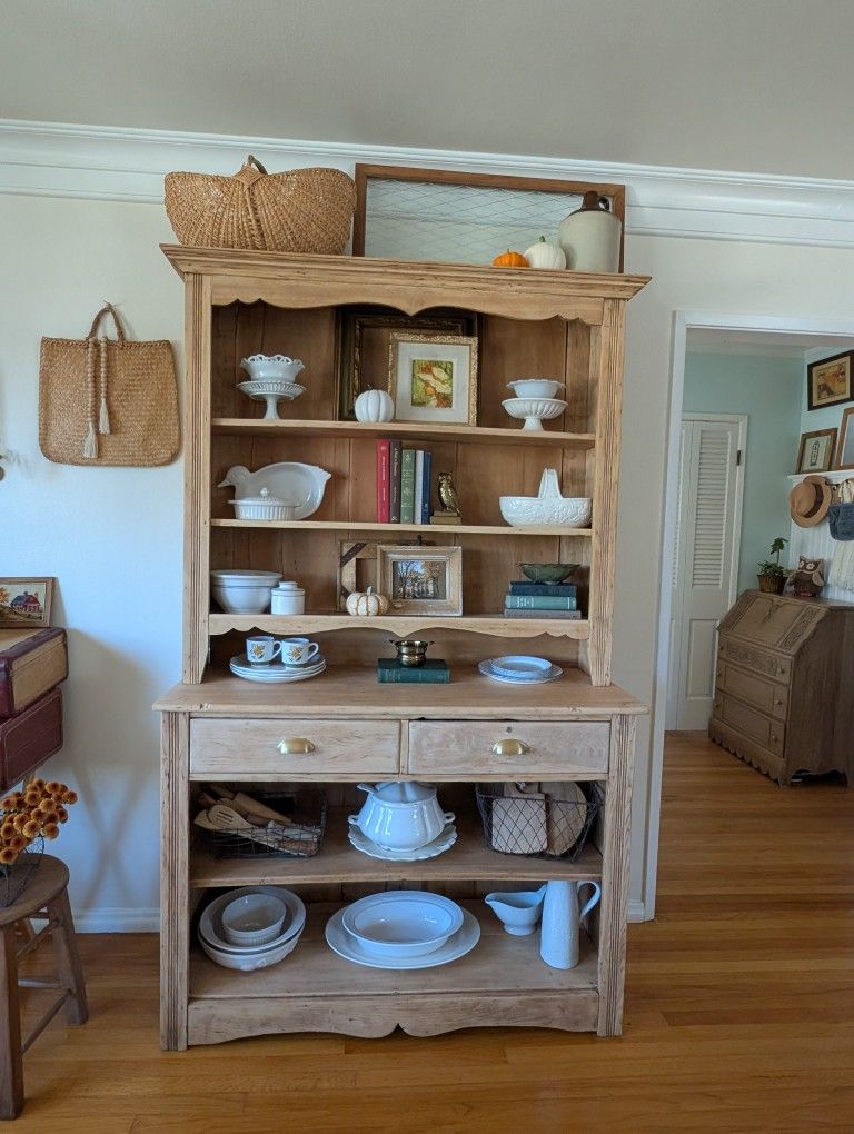 Antique Farmhouse Step Back Two Piece Hutch