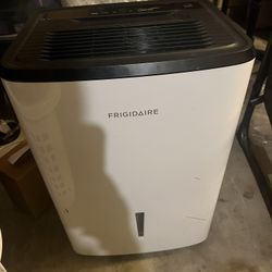 Dehumidifier 