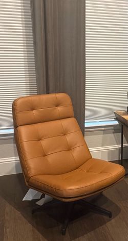 Gaming style chairs (Peanut Butter Leather)