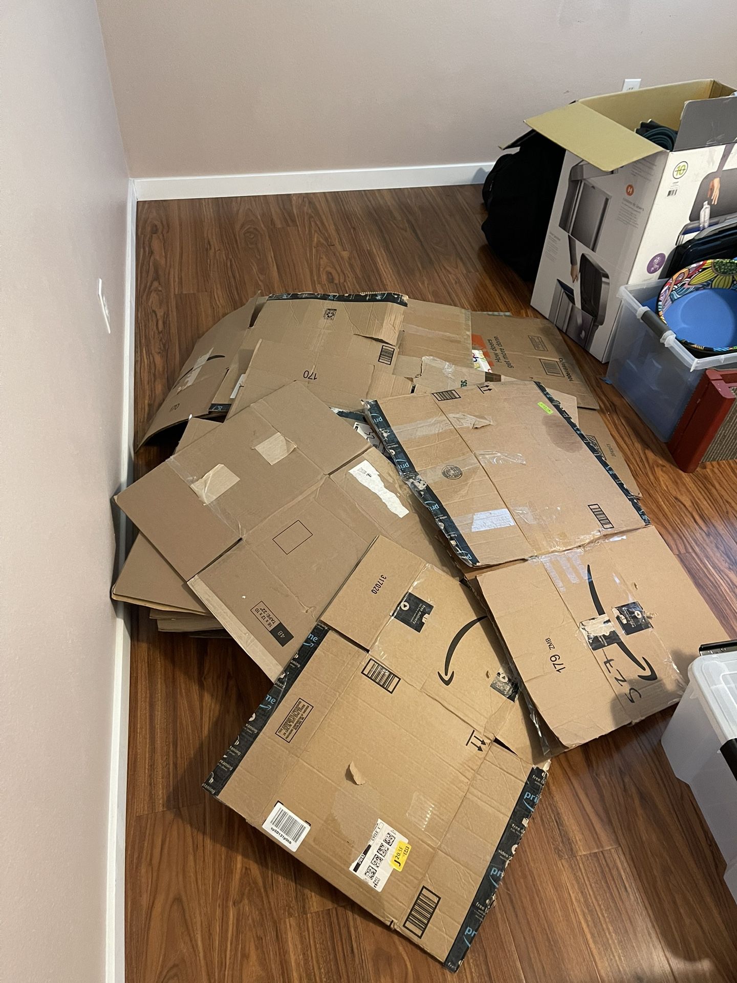 Free Moving Boxes