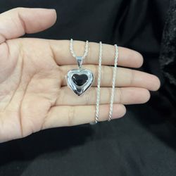 925 Sterling Silver Womens Black Onyx Heart Locket Pendant & Rope Chain