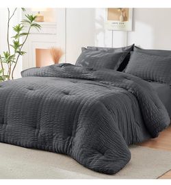 Comforter set