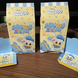 Donald Duck Blind Boxes