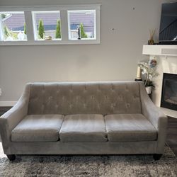 Max Homes 3-Seater Suede Sofa – Great Condition 