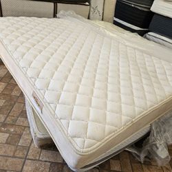 Mattress And Box Spring King Size 