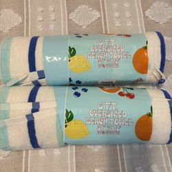 Large Beach Towels With Pillows 