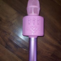 BONAOK Wireless Bluetooth Karaoke Microphone. 