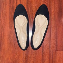 Women’s Flats Size 5.5