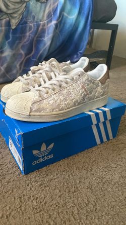 adidas superstar white camo size 10
