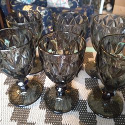 Vintage Goblet Wine Glasses 