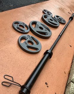 7ft Olympic 2 inch barbell with 25x2 10x2 5x2 NEW