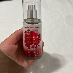 Japanese Cherry Blossom Fragrance Mist
