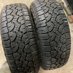 Pair Tires Like New 245 70 16