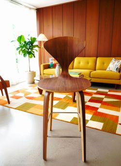 Norman Cherner Bar Stool  molded plywood walnut veneer shell& chrome footrest.43"×17"×29"