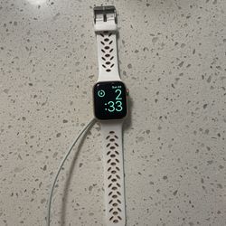 Apple Watch SE 40mm