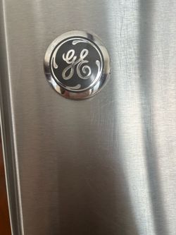 GE Stainless Steel Refrigerator