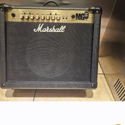 MARSHALL BIG AMP MG FX30