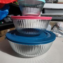 Pyrex Glass Storage Bowls 