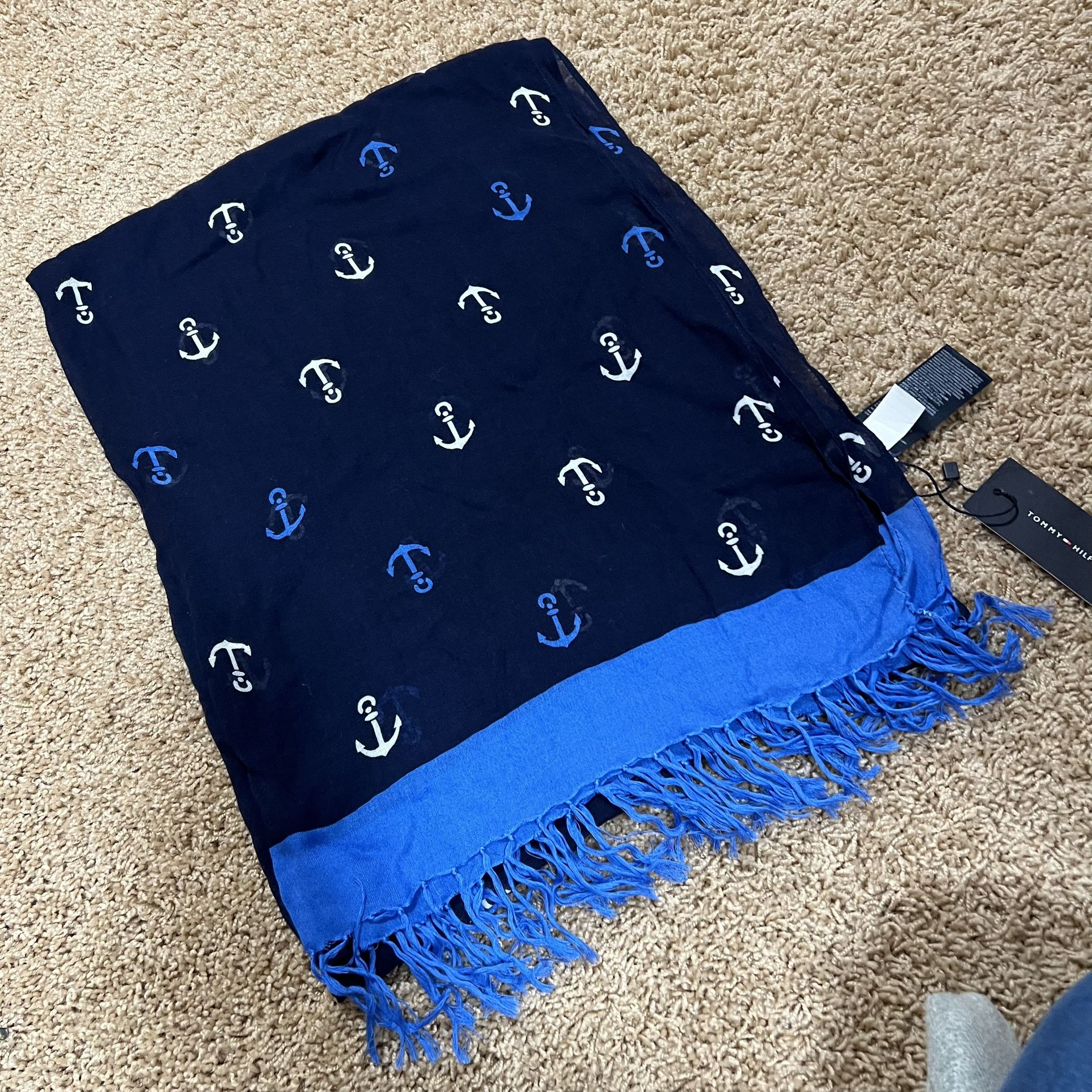 New Tommy Hilfiger Anchor Scarf (NWT)