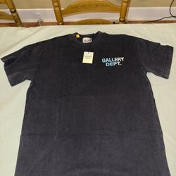 Gallery Dept Tshirt Sz XL (CHECK THE DESCRIPTION FOR DEALS$)