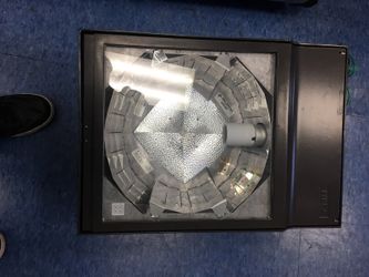 Balastera de luz eléctrica p