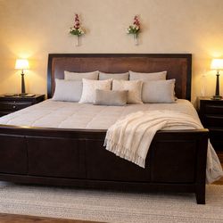 Palliser King Sleigh Bedroom Set – Faux Leather Headboard + 9 Drawer Dresser