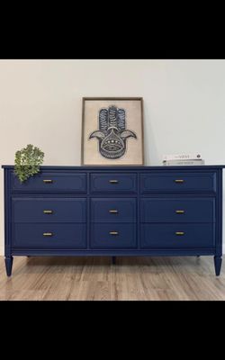 Beautiful Restored Dresser By Bassett 
60”L x 18”W x 30.5”H
