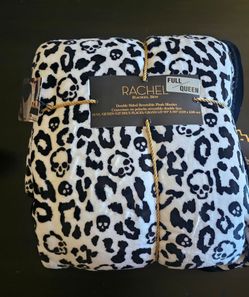 Rachel Roy Double Sided Reversible Plush Blanket Full/Queen