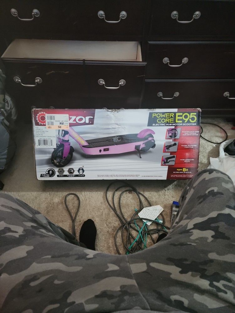 unopened razor power core e95 scooter pink