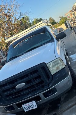 2005 Ford E-150