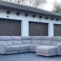 Sectional Couch/Sofa - Recliner - Fabric - Gray - Delivery Available 🚛