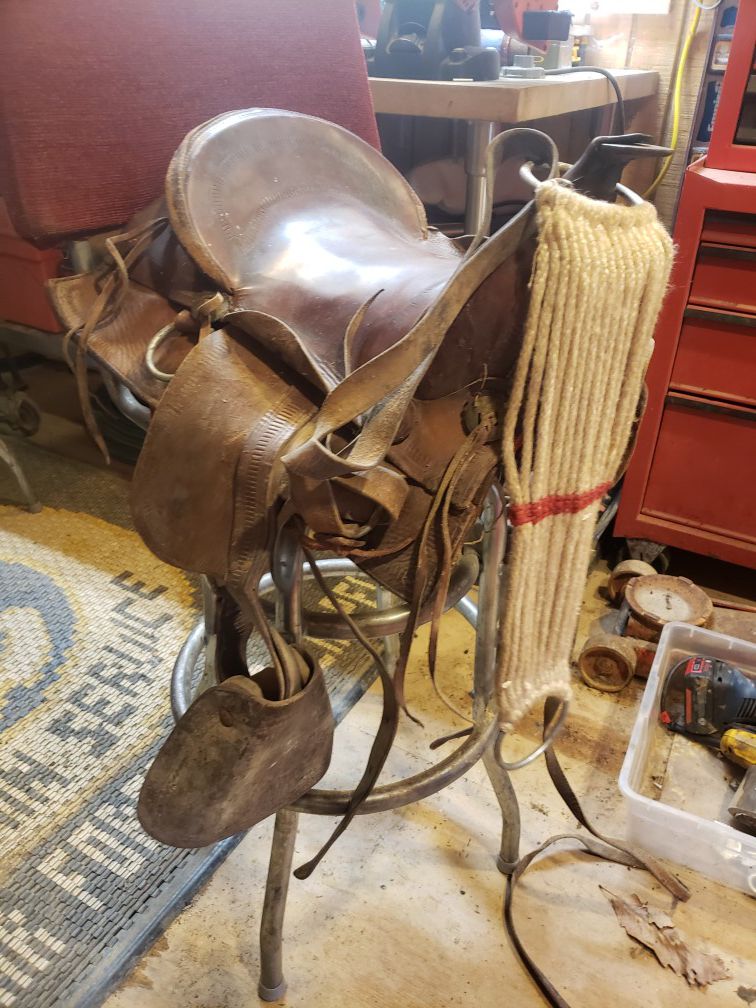 1950s Youth horse saddle