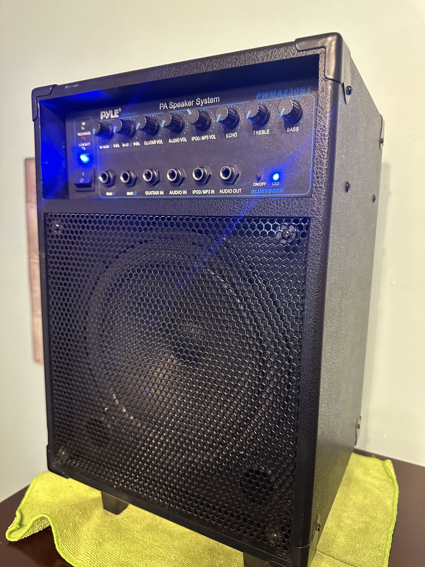 Pyle PWMA230BT 700 Watt Bluetooth Pa Speaker