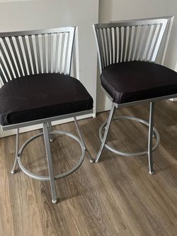 3 stools 26” ht GENESIS COUNTER STOOLS