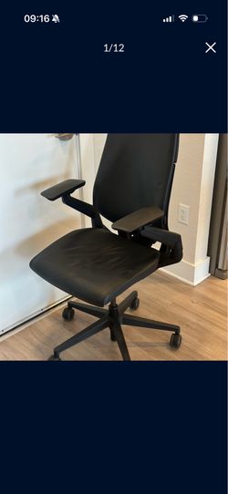 Steelcase Gesture Office Chair - Black Leather