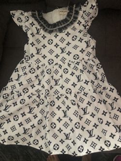 Girls dress size 5