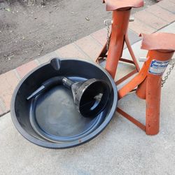 Car Jack / Oil Pan $20