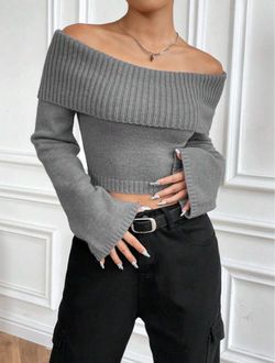 Women's Off-Shoulder Long Sleeve Knit Crop Top