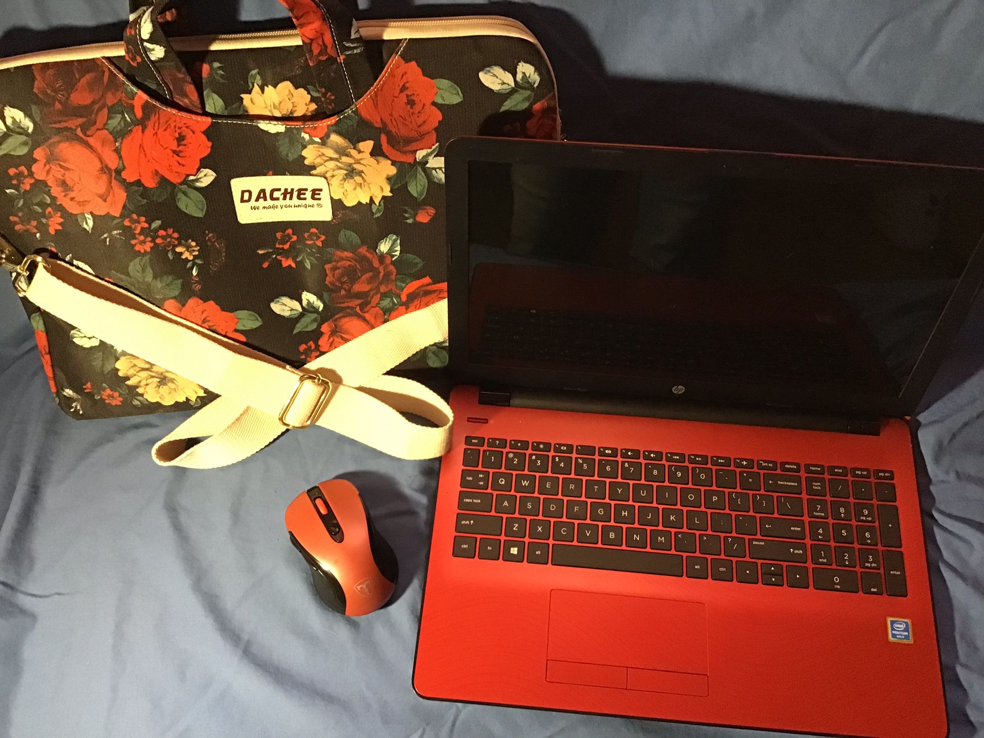 HP 15' Laptop PC with accesories