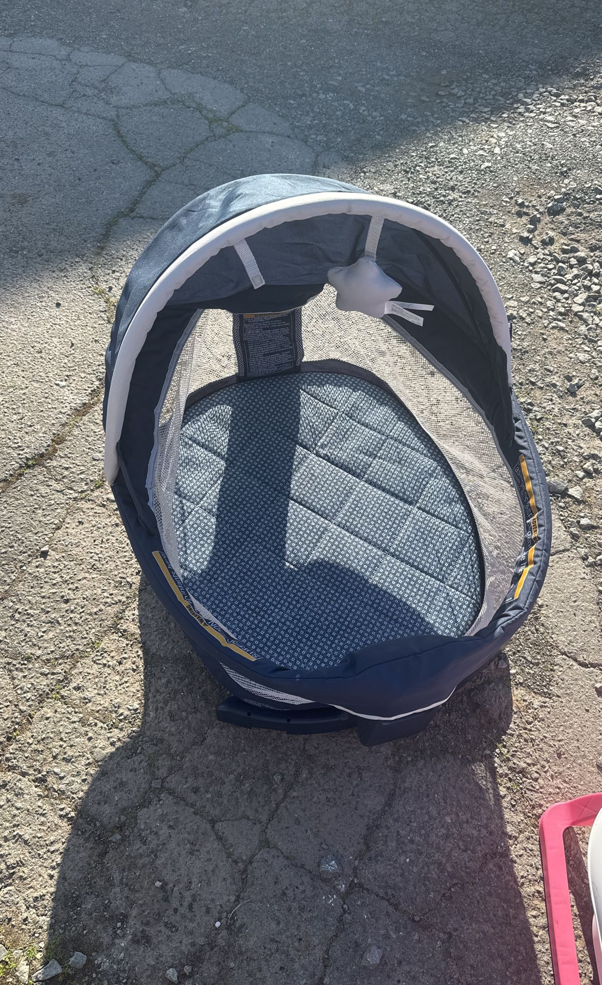 Baby Folding Bed On A Carrying Bag For Easy To Carry Everywhere