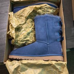 UGG Women's Mini Bailey Bow II Boot