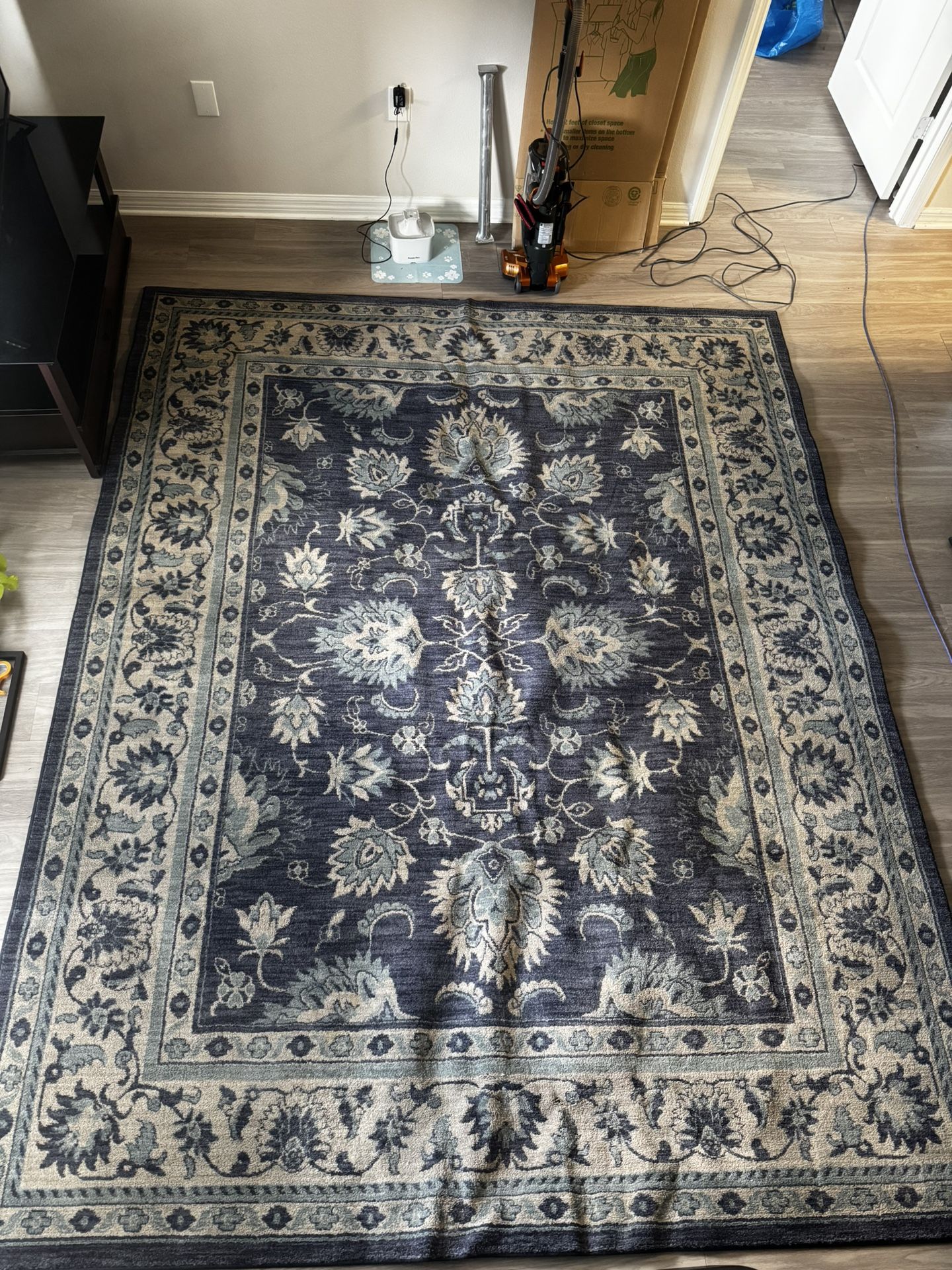 Area Rug 8x9