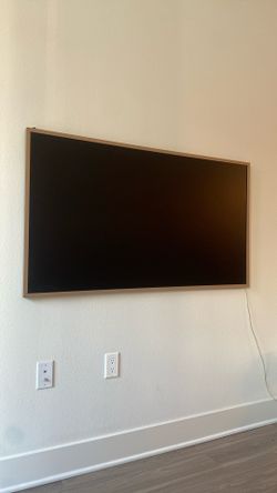 Samsung The Frame 55” QLED TV + Beige Frame + One Connect Box + Wall Mount