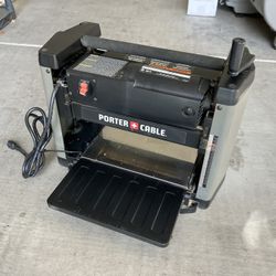 Porter Cable PC305TP Wood planer 