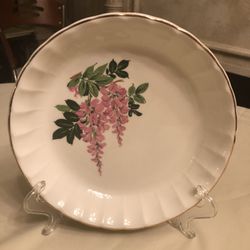 Soup  73/4” W S George Bolero Vintage USA.