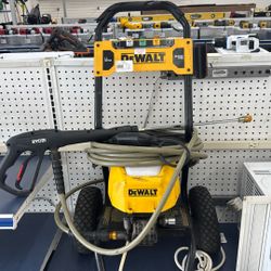 Pressure washer